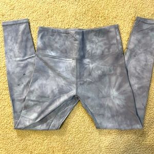 Curves N Combat Boots grey leggings